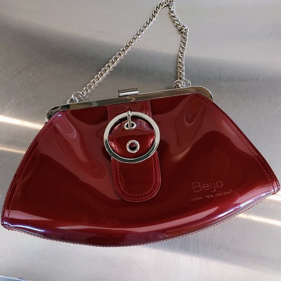 Beijo ruby purse, clutch w/ extra shoulder strap, 10 3/4 by 6 ", lovely! - Picture 13 of 16